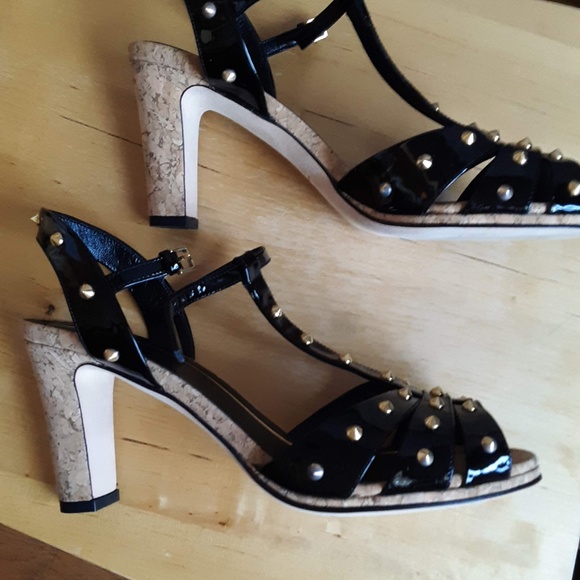 Gucci Studded Patent Leather Heels - Picture 3 of 8
